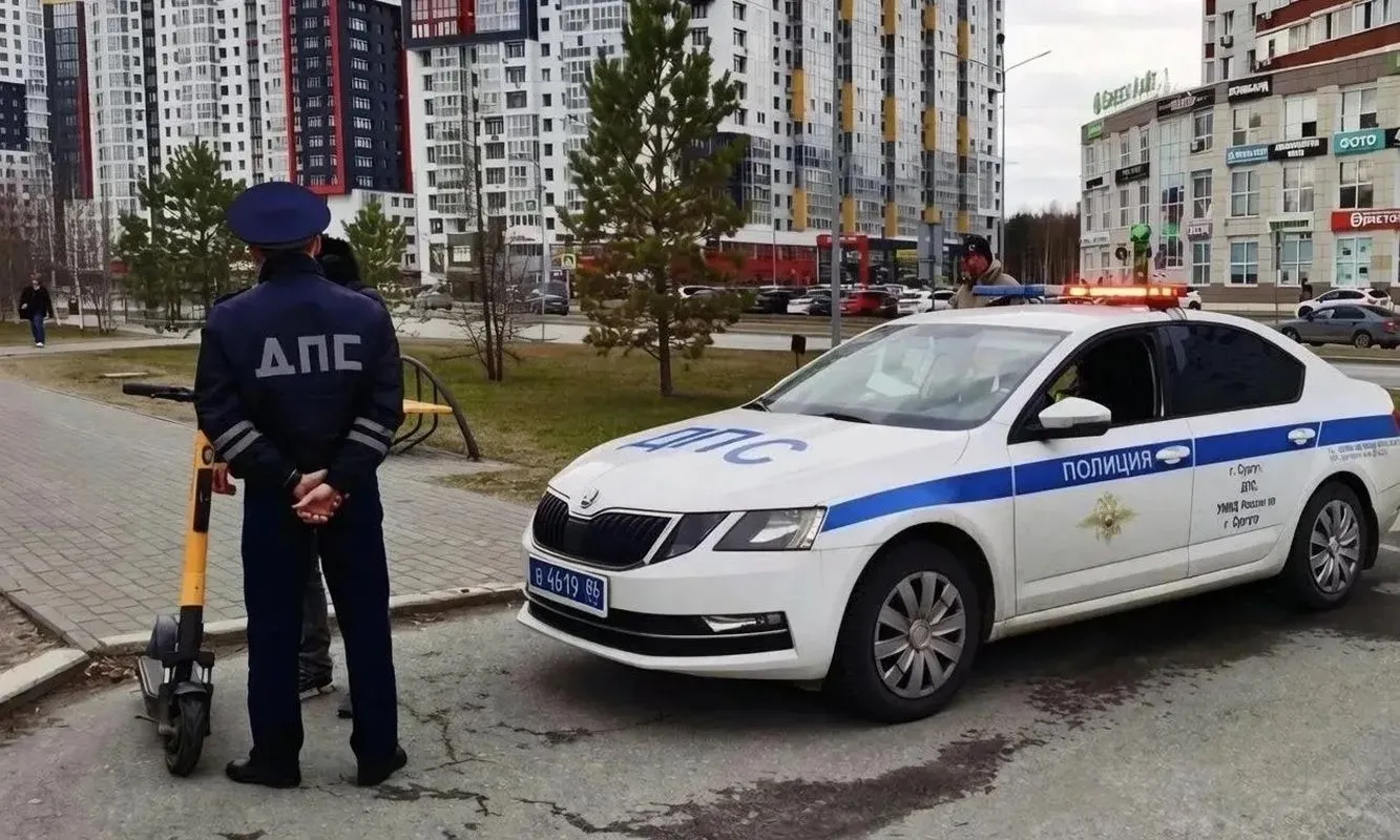 В Сургуте оштрафовали 17 пользователей электросамокатов за один рейд