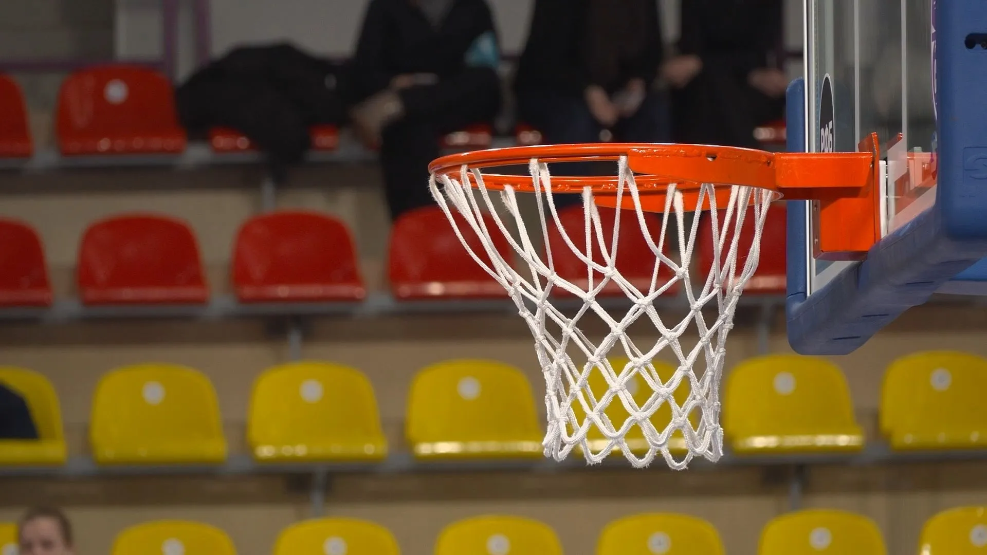 Баскетболисты «Югры» в предпоследнем домашнем матче Суперлиги добились волевой победы над ЦСКА-2