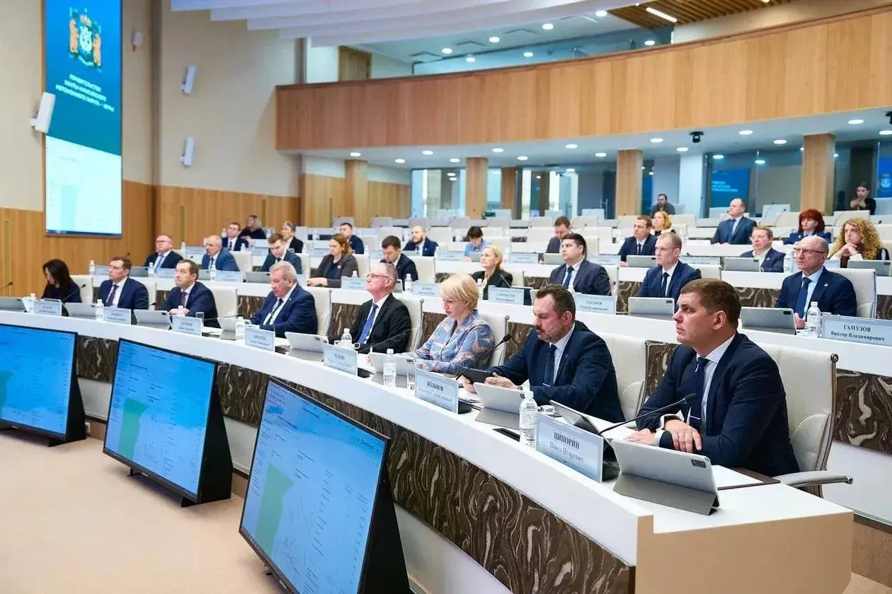 Правительство Югры установило квоты приема на целевое обучение в местные вузы