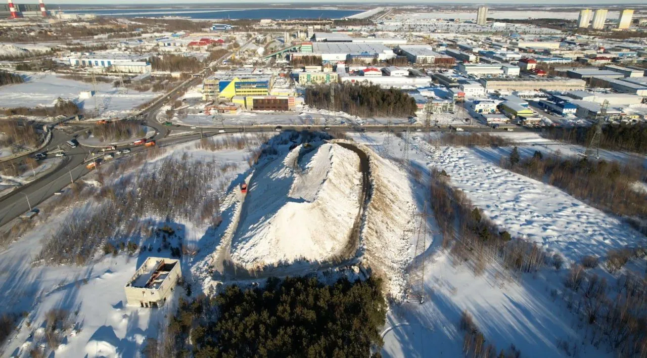 Почему нельзя поменять расположение снежных полигонов Сургута