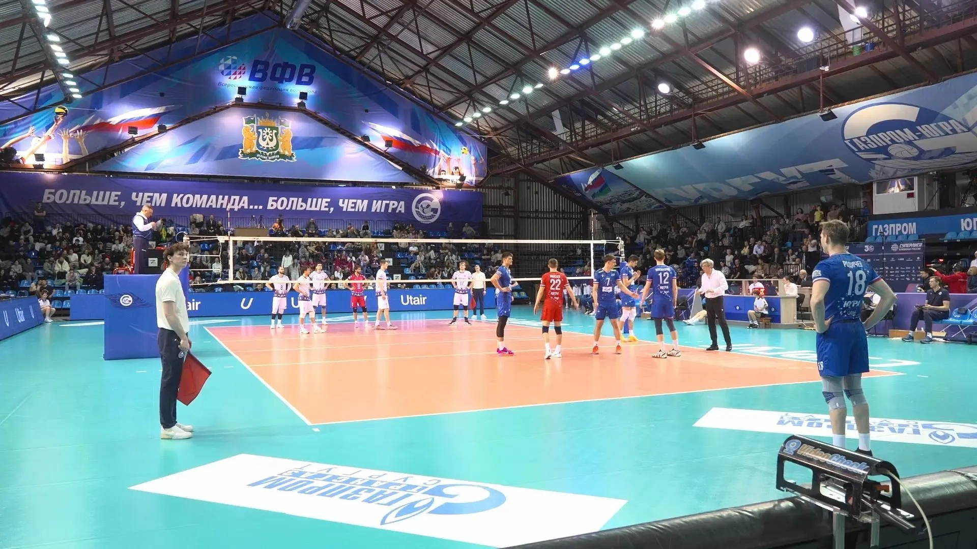 В Сургуте ВК «Газпром-Югра» уступил новоуренгойскому «Факелу» в Суперлиге