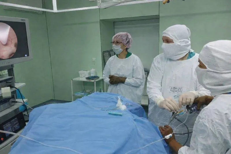 В Югре медики трех городов объединились, чтобы спасти пациента