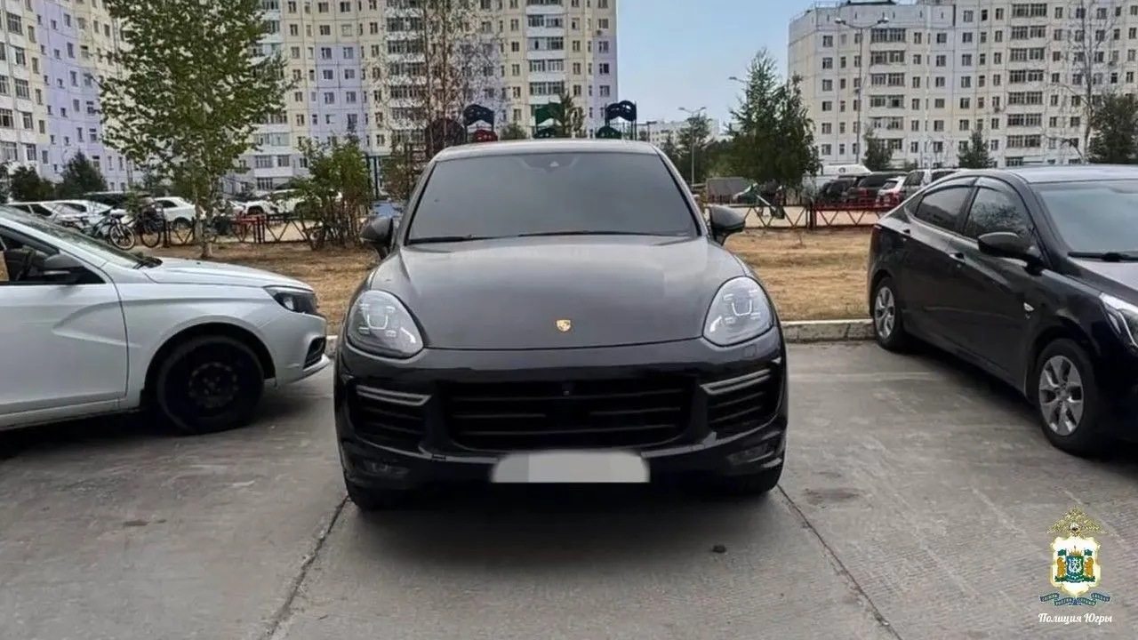 В Нижневартовске двое мужчин инсценировали три ДТП и получили 3 млн рублей страховки