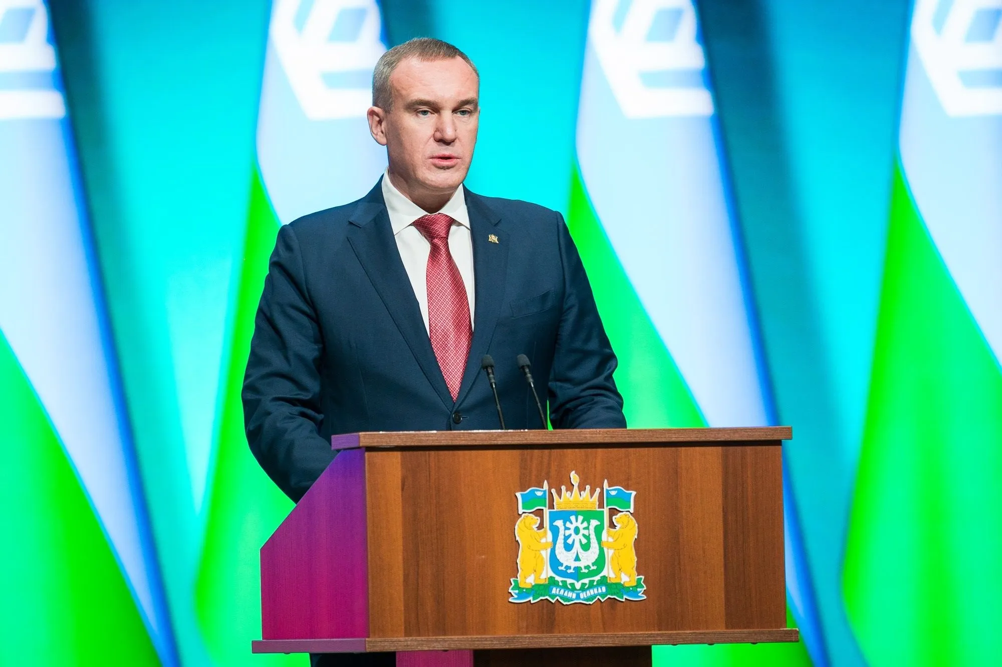 Руслан Кухарук объявил 2026 год в Югре Годом молодой семьи