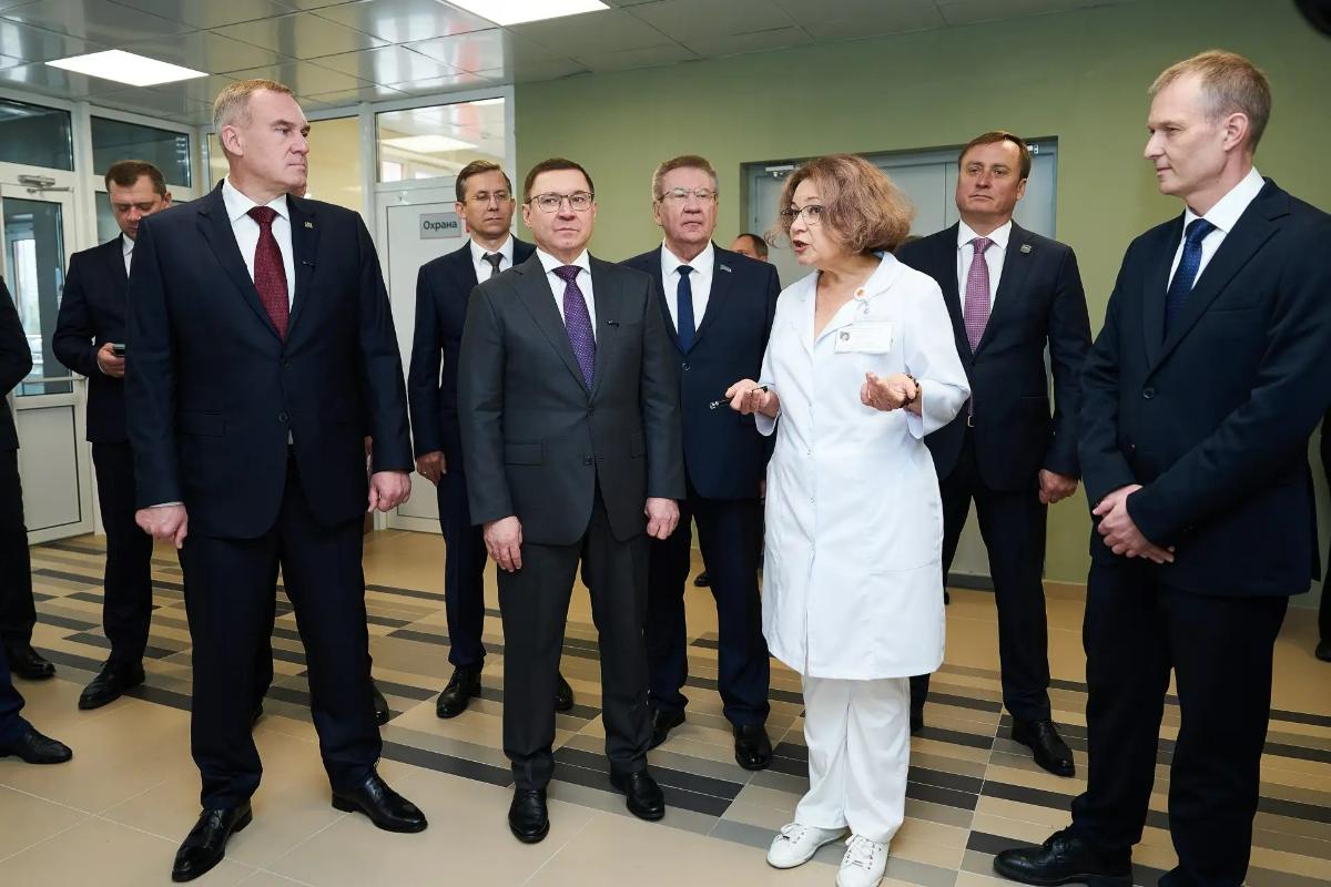 Владимир Якушев и Руслан Кухарук работают в Сургуте