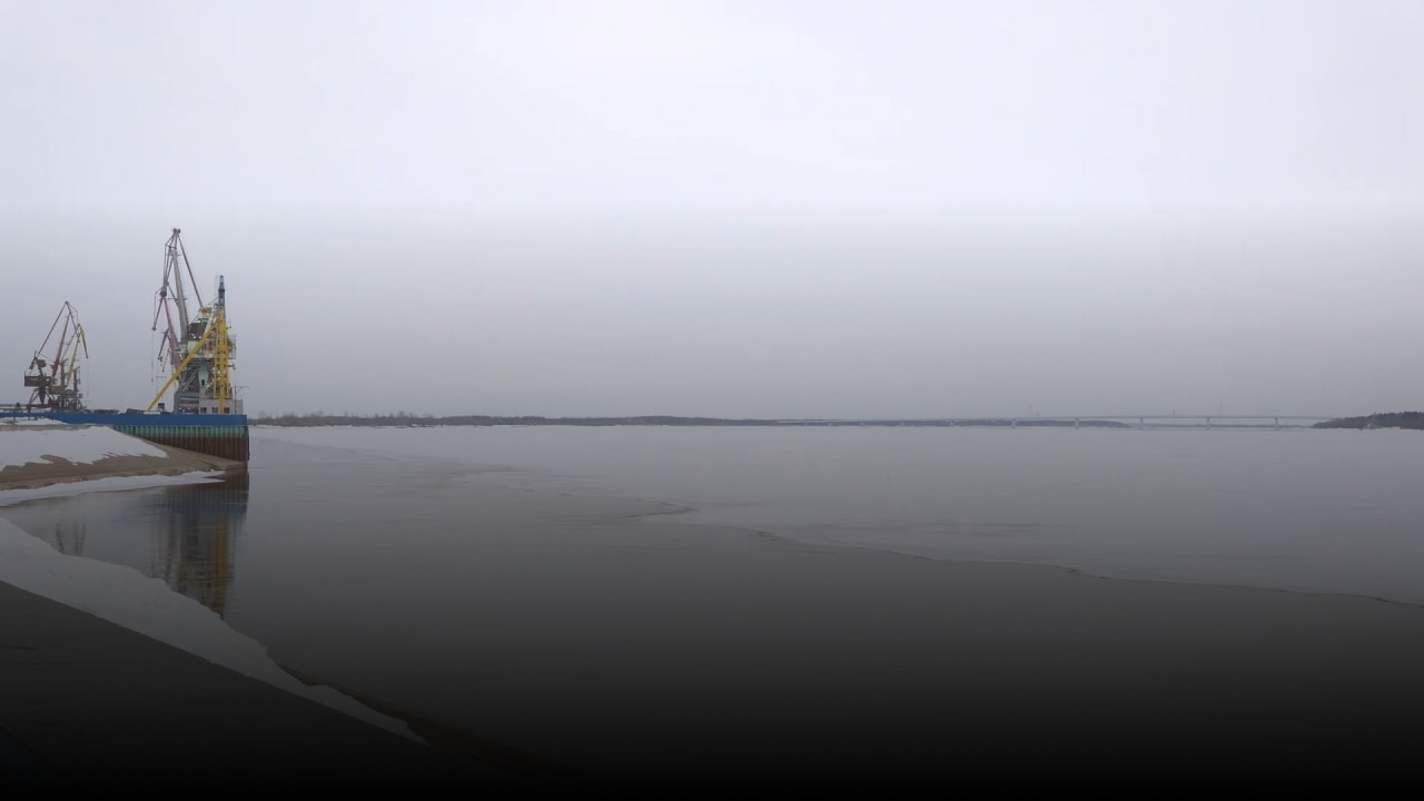 «...Гремит плавучих льдин резня» 