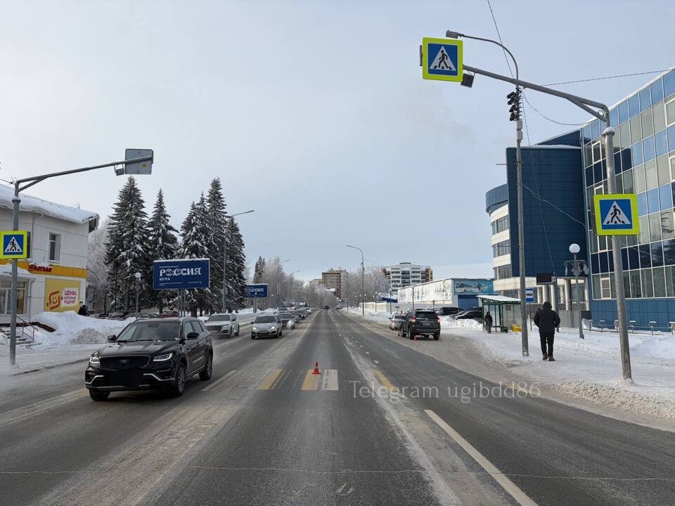 В Ханты-Мансийске пьяный водитель «Тойота» сбил на пешеходном переходе мужчину