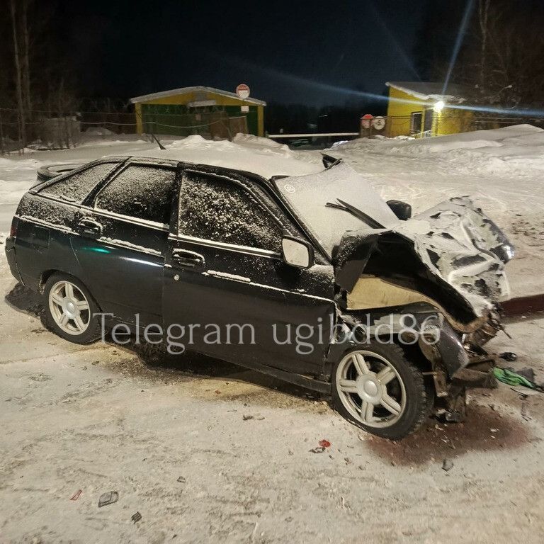 В Пыть-Яхе два человека пострадали в ДТП по вине второго участника движения