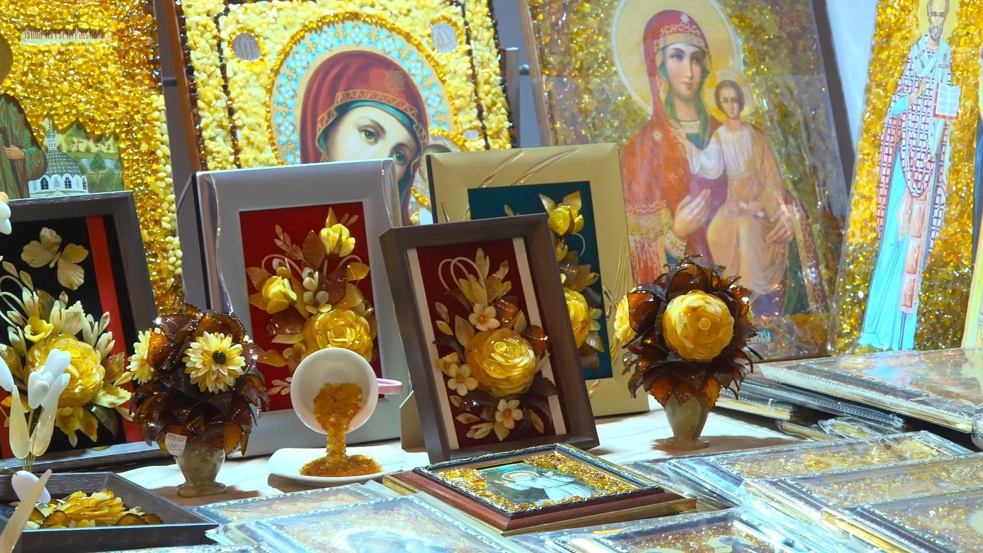 Какие подарки мужчины Сургута дарят женщинам без повода