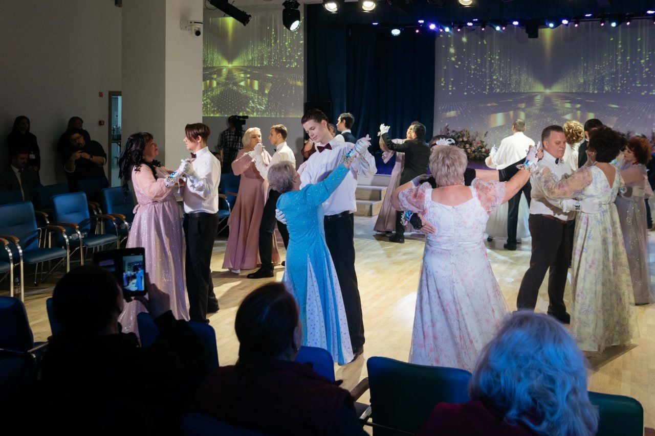 В Сургуте прошел IV инклюзивный бал