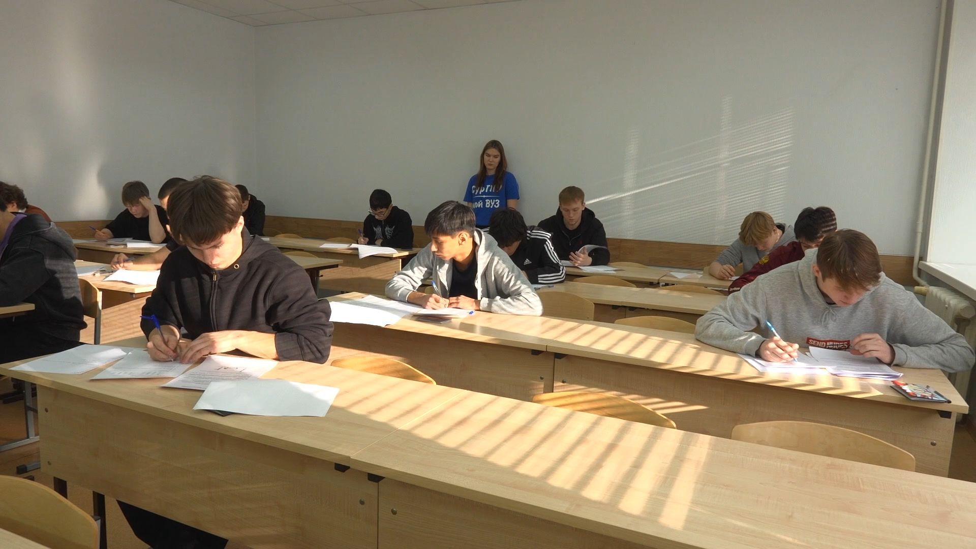 В Сургутском педуниверситете прошёл региональный этап Всероссийской олимпиады школьников по физической культуре