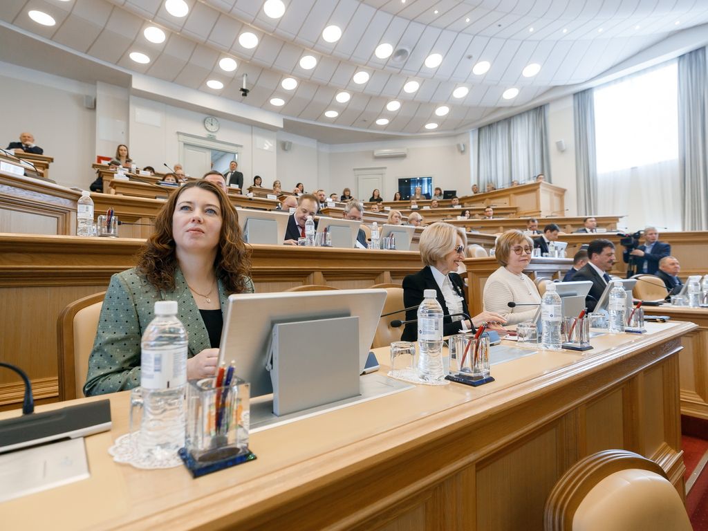 В Думу Югры поступят девять законопроектов