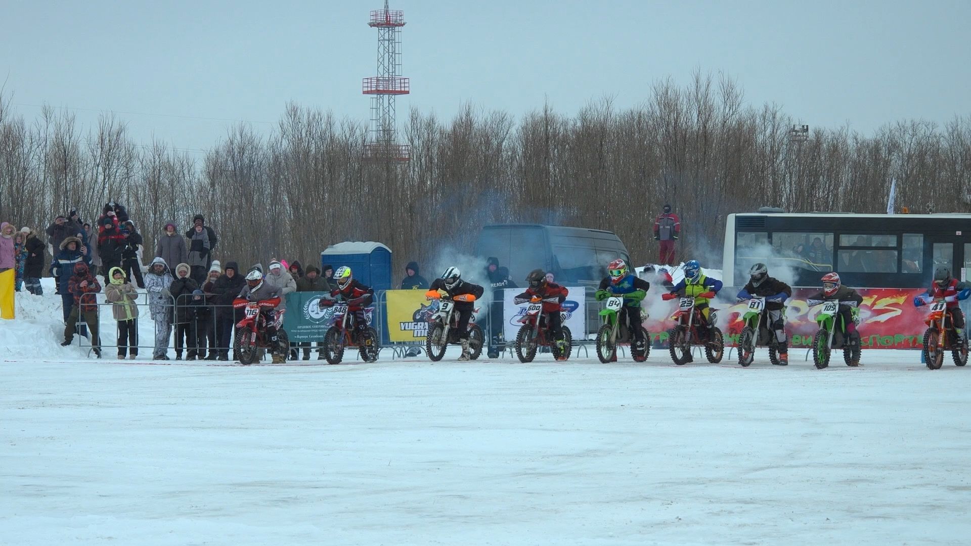 В Сургуте состоялись соревнования по мотокроссу