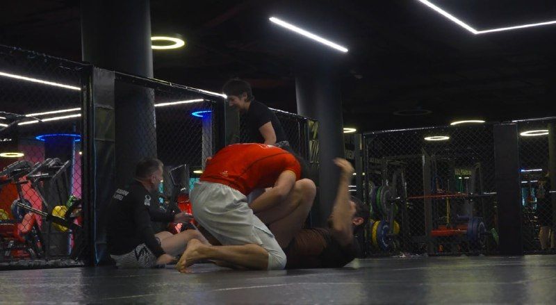 Сургутяне привезли золотые и бронзовые медали с мировых стартов по грэпплингу