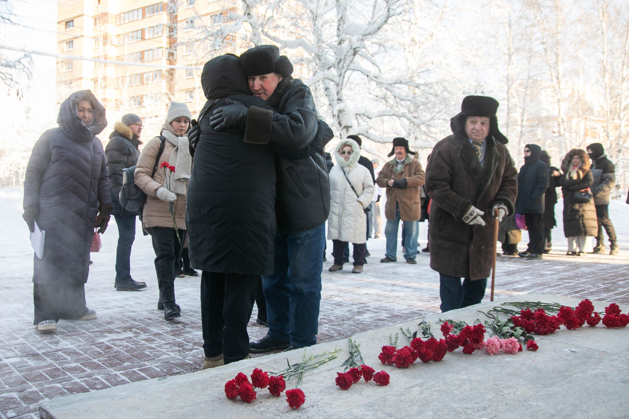 В Сургуте почтили память первых комсомольцев