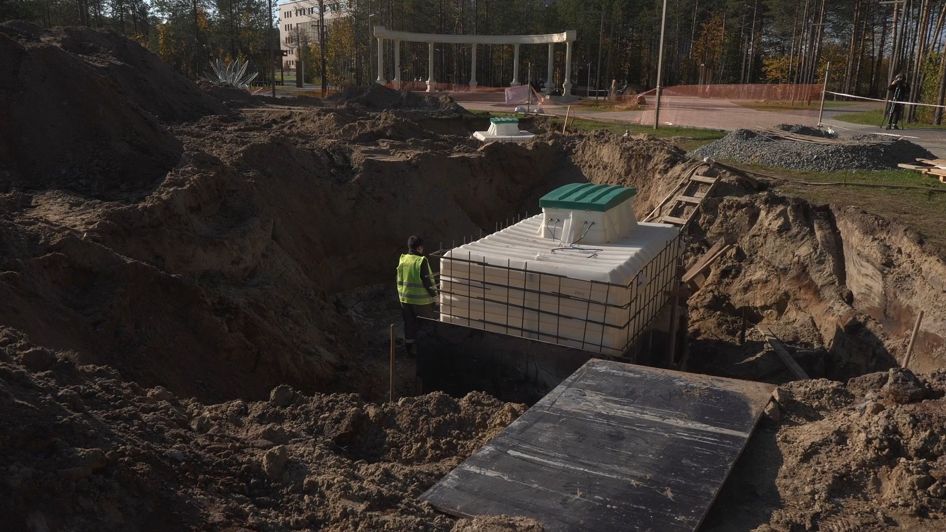 Сухой фонтан в Сургуте обустроят до конца октября