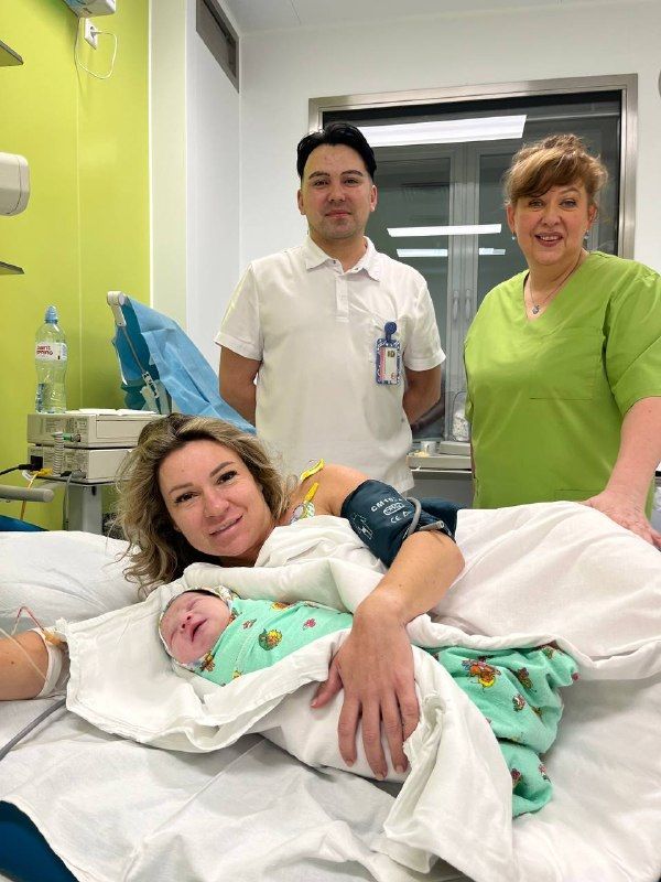 Первым новорожденным 2026 года в Сургуте стала девочка