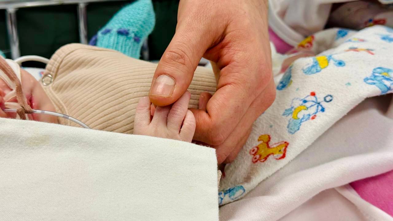 Сургутские хирурги снизили температуру тела новорождённого до 28 градусов, чтобы спасти его