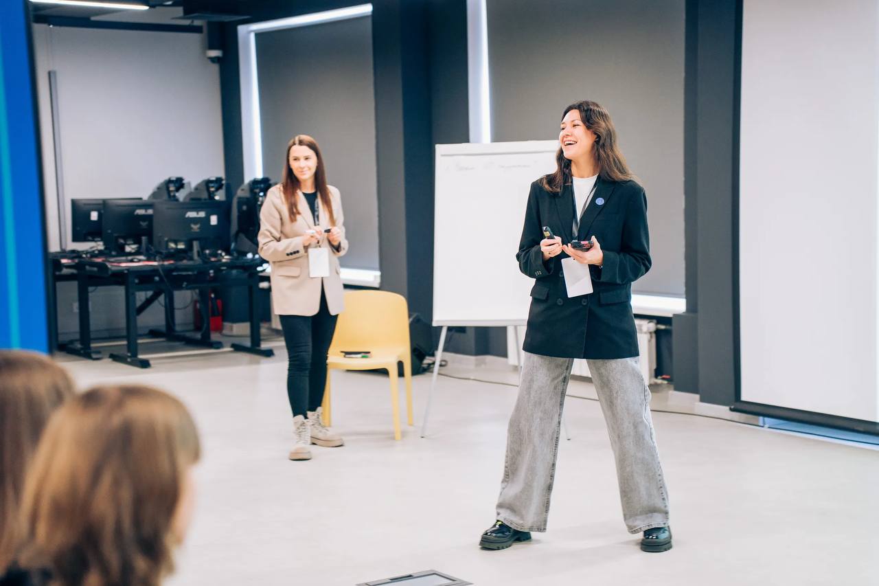 В Сургуте проходит V окружной форум «Мы в моменте»