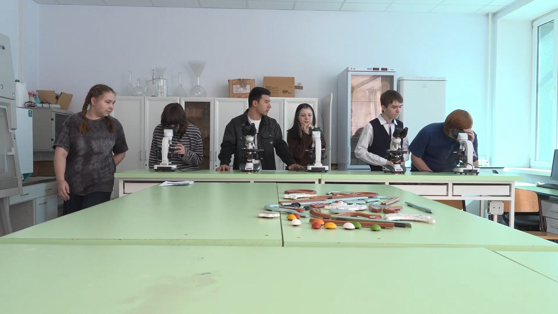 Юные биологи Югры приняли участие в научном слете СурГПУ