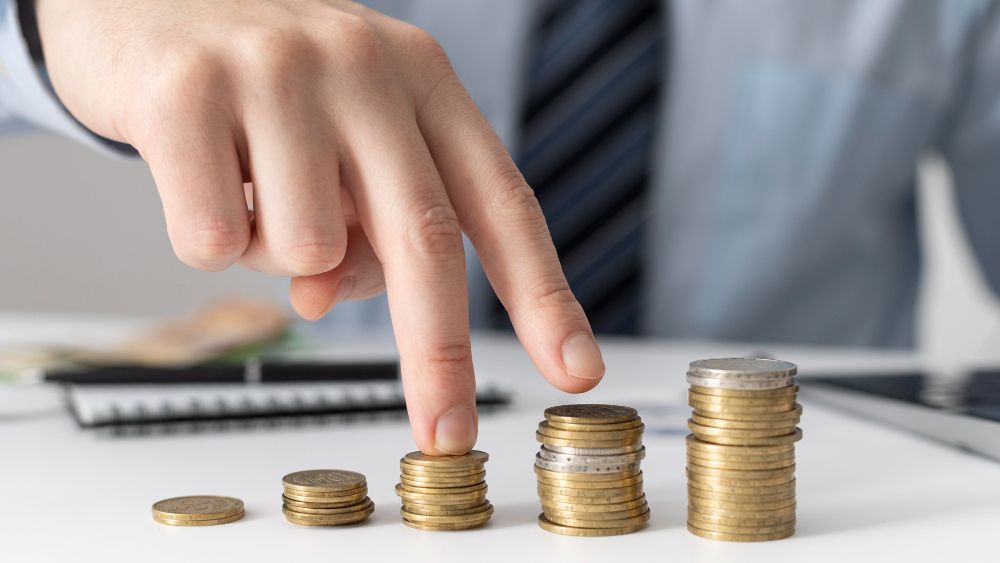 С начала 2025 года в Югре предлагаемая зарплата выросла на пять тысяч рублей